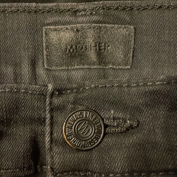 Mother Hustler Ankle Fray Flare Jeans in Not Guilt (Black) - Picture 7 of 9